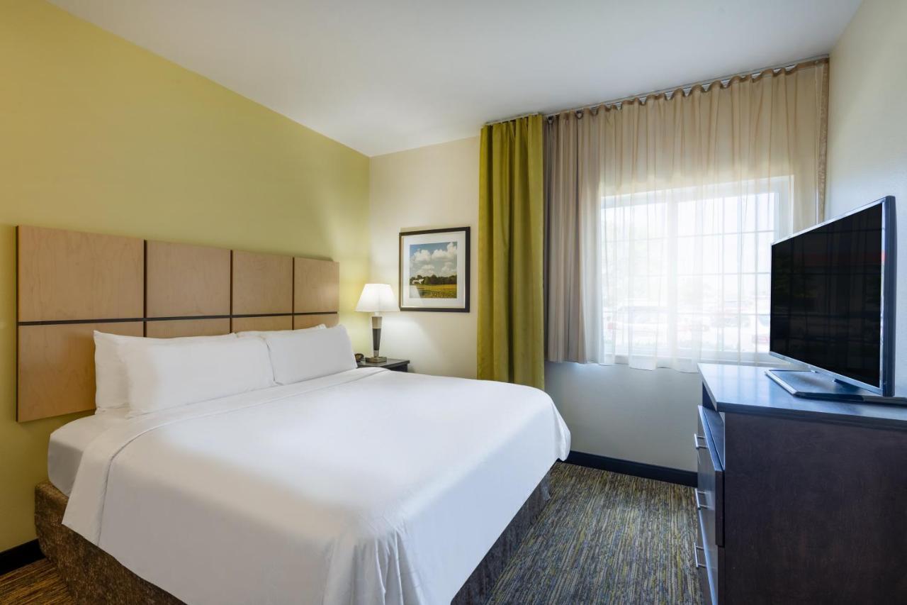 Candlewood Suites Springfield South By Ihg Bagian luar foto