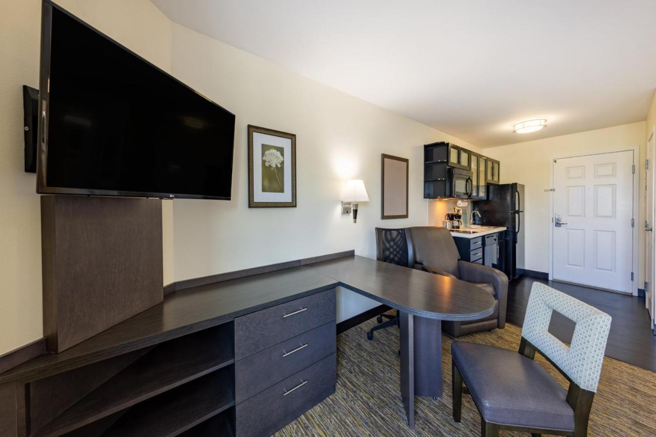 Candlewood Suites Springfield South By Ihg Bagian luar foto