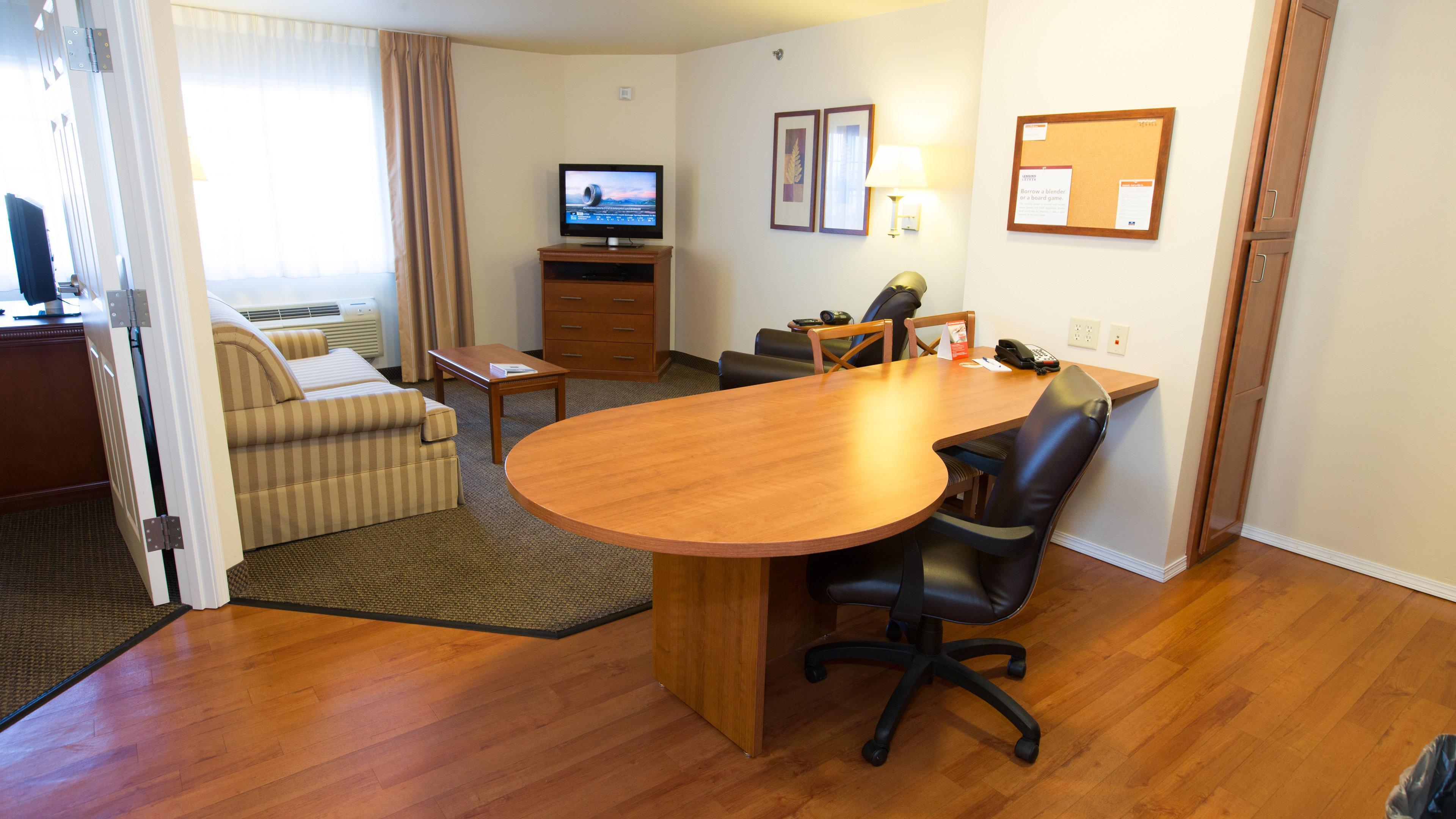 Candlewood Suites Springfield South By Ihg Bagian luar foto