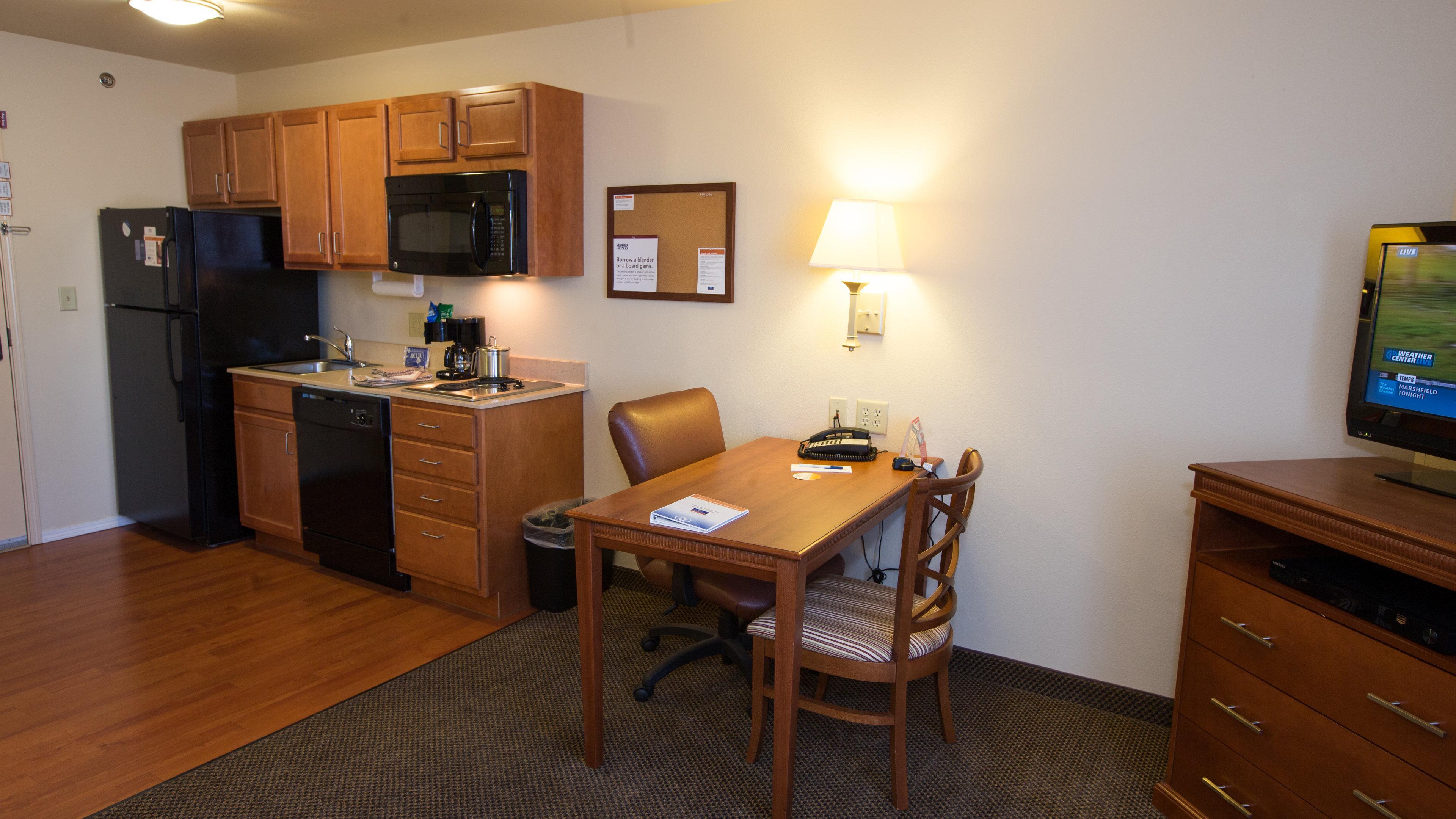 Candlewood Suites Springfield South By Ihg Bagian luar foto